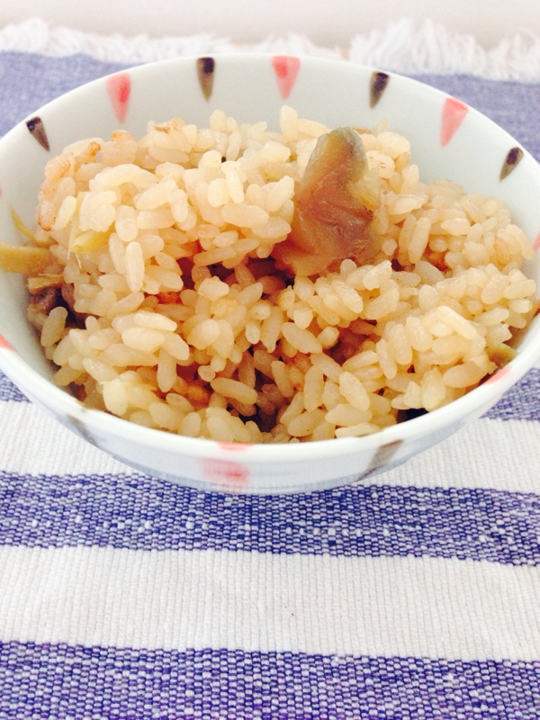 生姜とザーサイの炊き込みご飯
